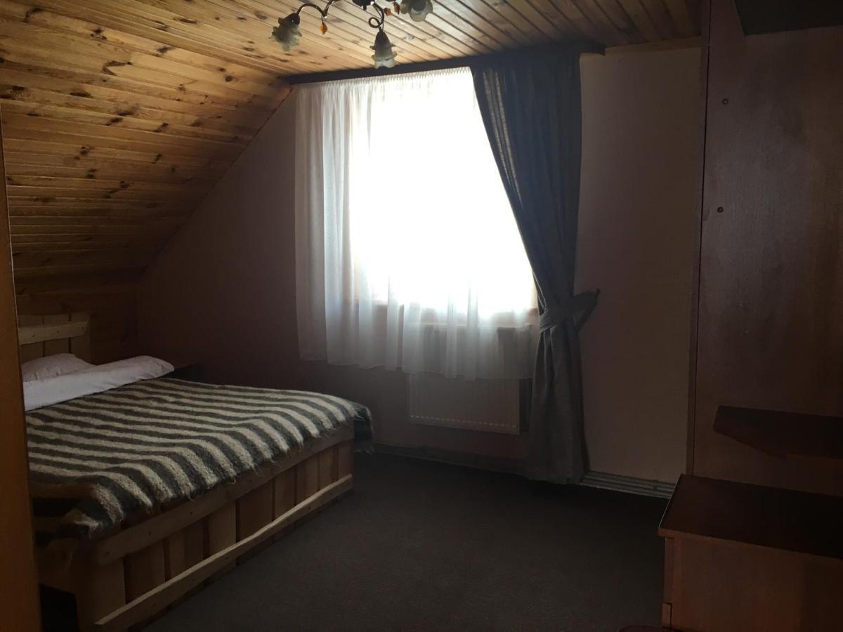 Guest House Zatishniy Dvir 亚列姆切 外观 照片