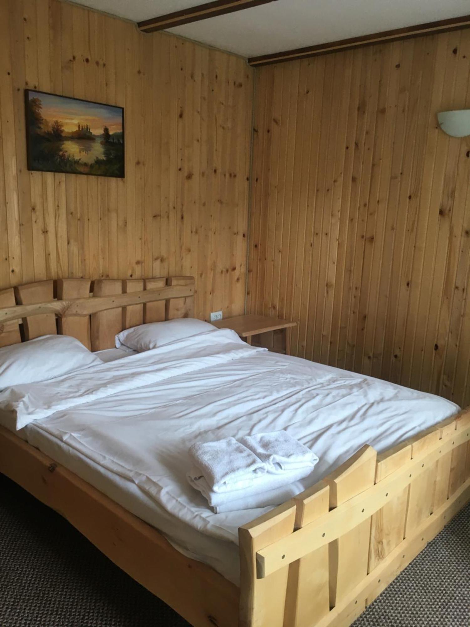Guest House Zatishniy Dvir 亚列姆切 外观 照片
